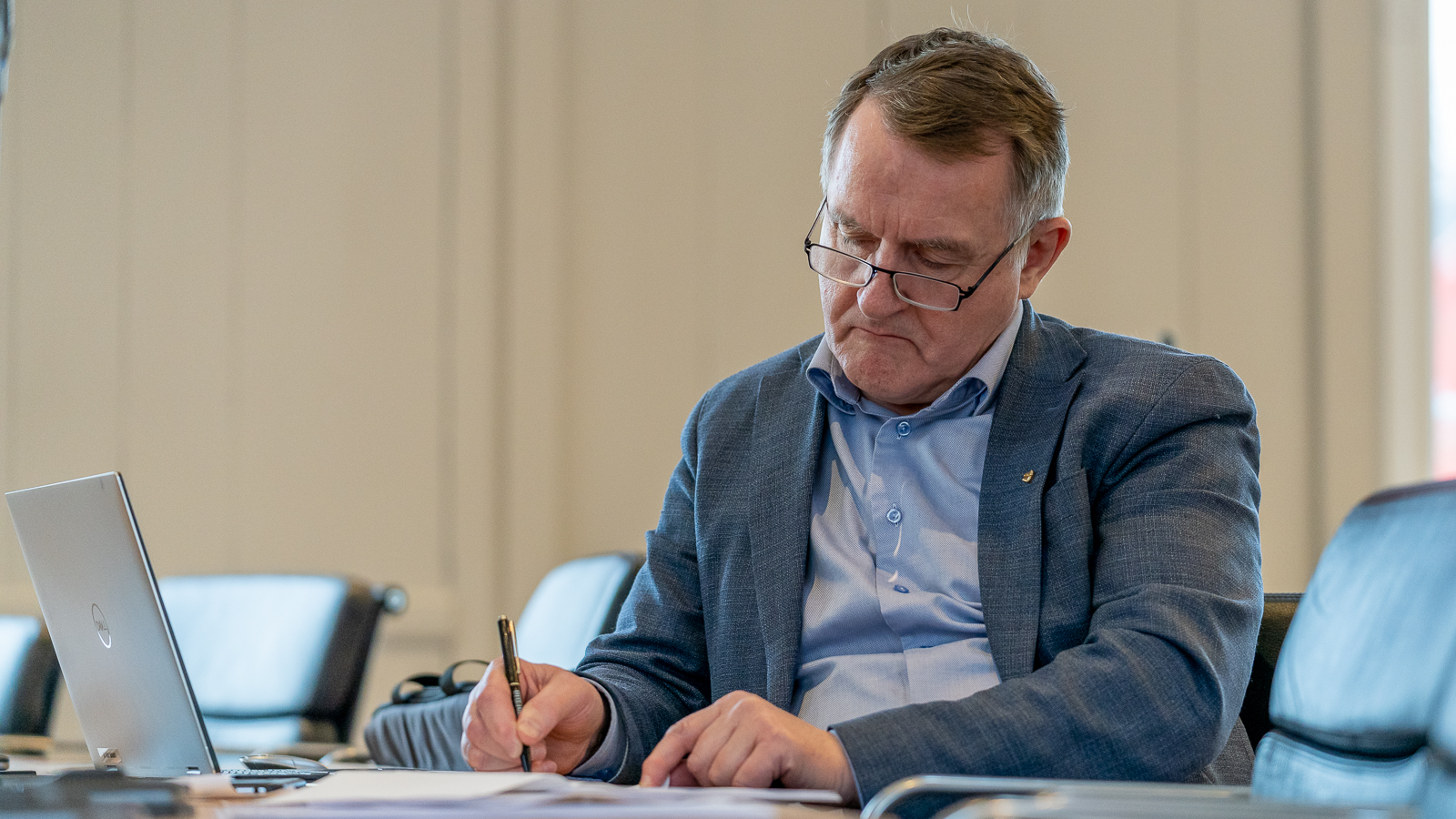 Jenis av Rana, Miðflokkurin | Kringvarp Føroya