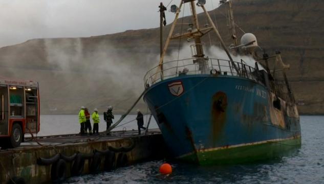 Vesturland, Skála, við bryggju, við kaj, eldsbruni, Thor, 09012017