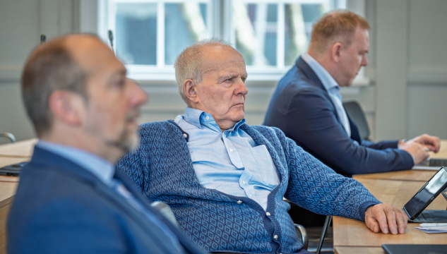 Henrik Old, Løgtingið