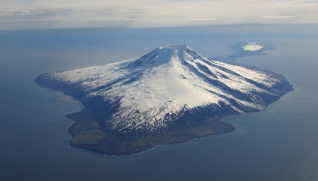 jan mayen.jpg