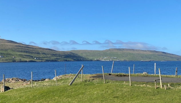 Kelvin-Helmholtzbylgjur / Sjáldsamt fyribrigdi