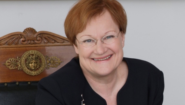 tarja hallonen.jpg