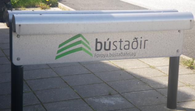 bústaðir