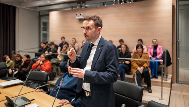 Steffan Klein Poulsen, fosturtøkulógin, løgtingið, mynd: BR