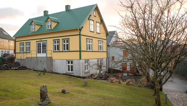 Arnes Minde, kirkjustova í Havn, Havnar kirkja