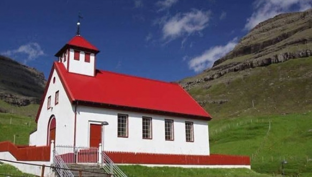 Kirkjan í Árnafirði, Árnafjarðar kirkja
