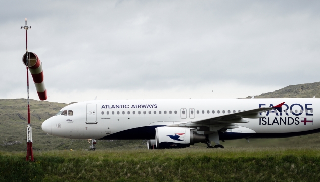 Atlantic Airways, William Heinesen, flogvøllurin, Vága floghavn, flogferðsla, flúgvari, ferðafólk