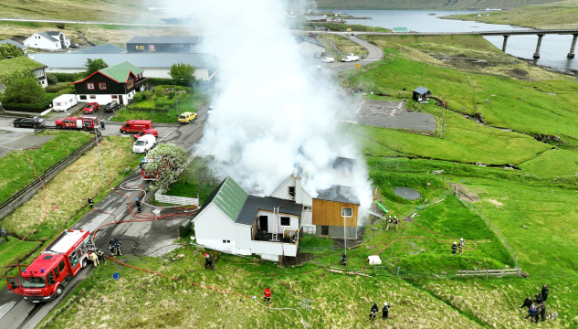 Eldur við Norðskála