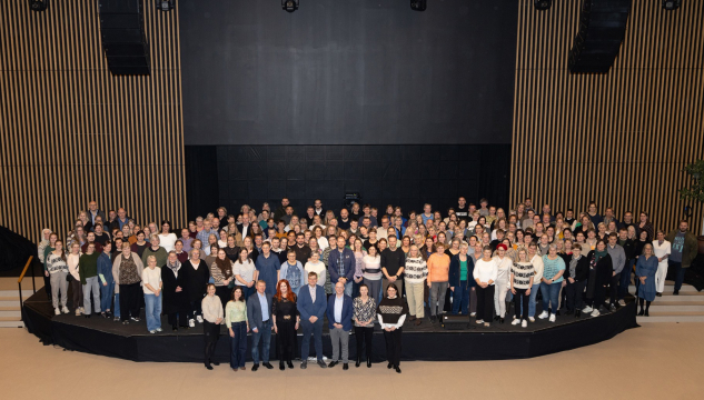 Fakfelagssamatrvið og álitisfólk