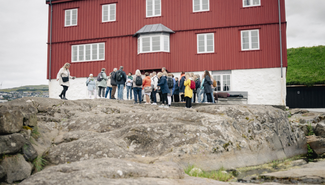 ferðafólk, ferðavinna, Tinganes