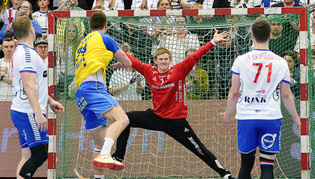 Hondbóltur, FO-Ukraina