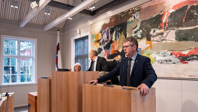 Helgi Abrahamsen, fosturtøkulógin 3. viðgerð, mynd: BR
