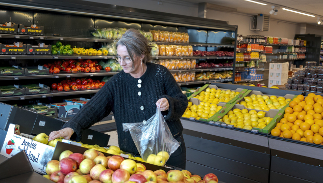 frugt, súreplir, appilsinir, matvørur, matvøruhandlar, verkfall 2024