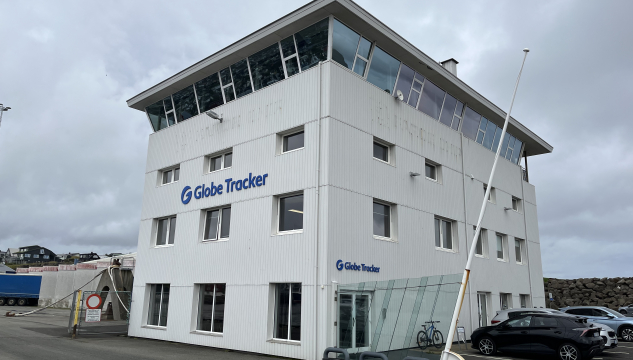 Globe Tracker
