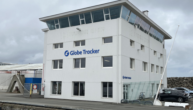 Globe Tracker