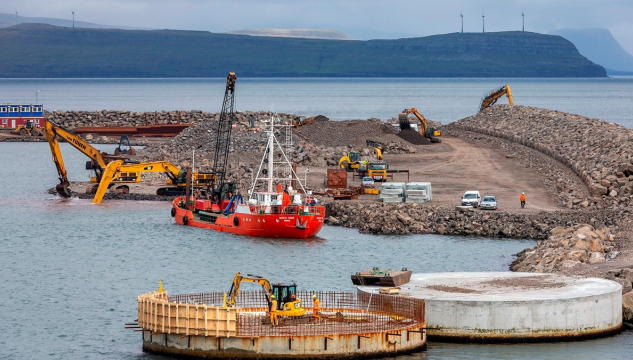 Havnarlagið í Havn, Tórshavnar havn - Mynd: Hagstovan