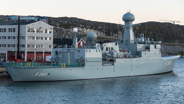Hvidbjørnen, sjóverjuskip, danskt sjóverjuskip