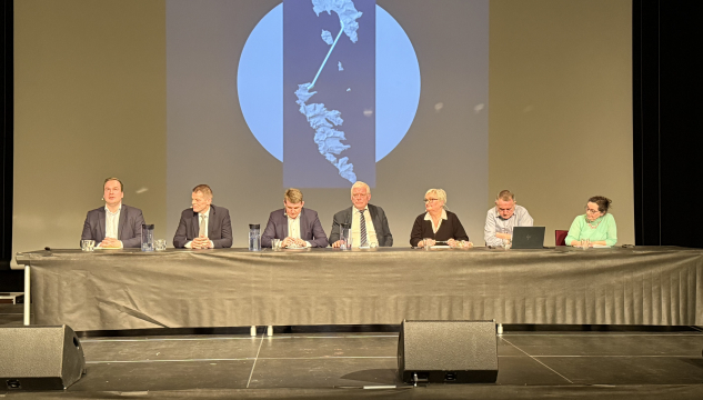 Borgarafundur um Suðuroyartunnilin, Suðuroyartunnilin og borgarafundur, mynd: Sveinur Tróndarson