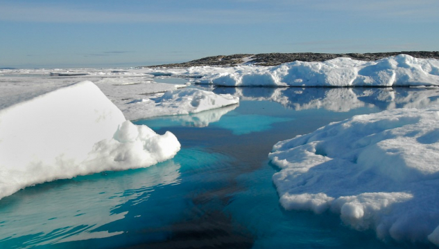 Ísur við Svalbard, Svalbard