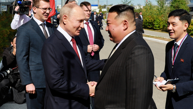 Kim Jong-un og Vladimir Putin 