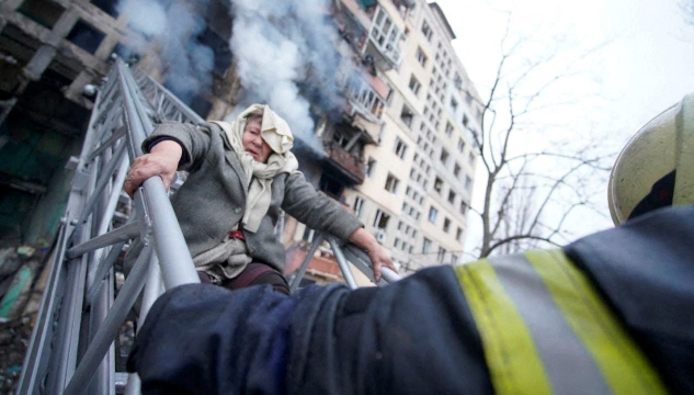 Kyiv, álop á íbúðarhús í Kyiv, kríggj í Ukraina  - Mynd: Ritzau Scanpix