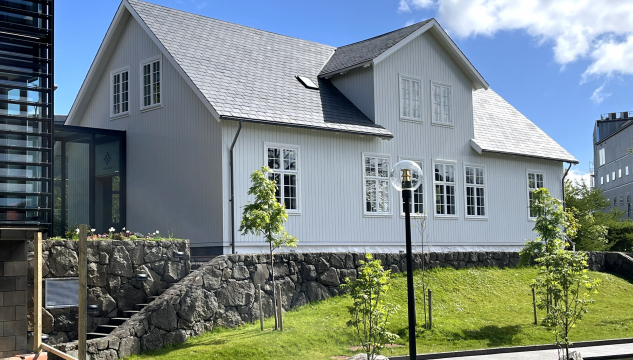 Løgtingið, løgtingshúsið