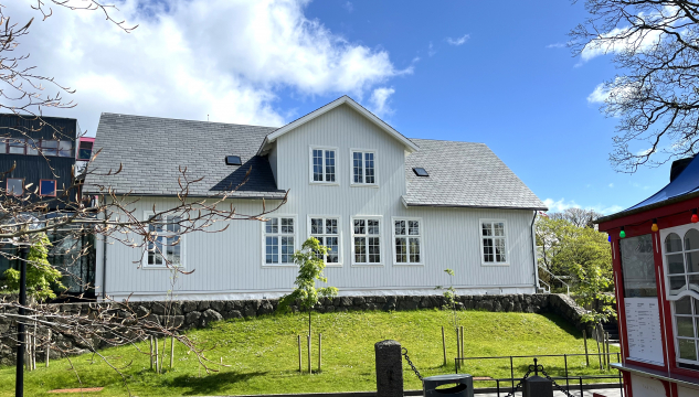Løgtingið, løgtingshúsið