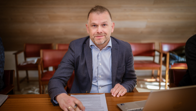 Almenn fakfeløg og lønarsamráðingar, Jan Sjóstein