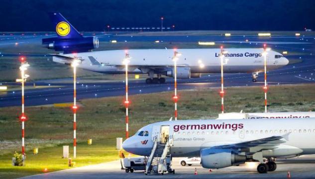 Lufthansa, Germanwings 10062015