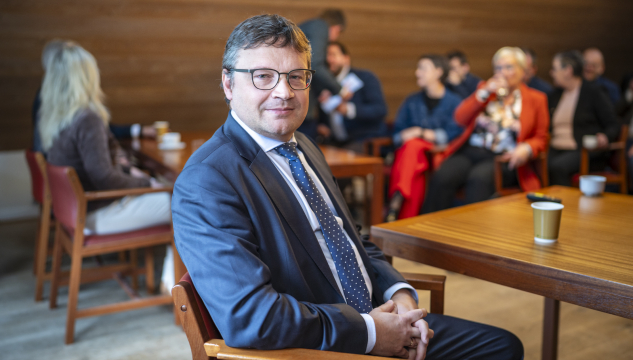 Nýskipanarnevndin, Ben Arabo