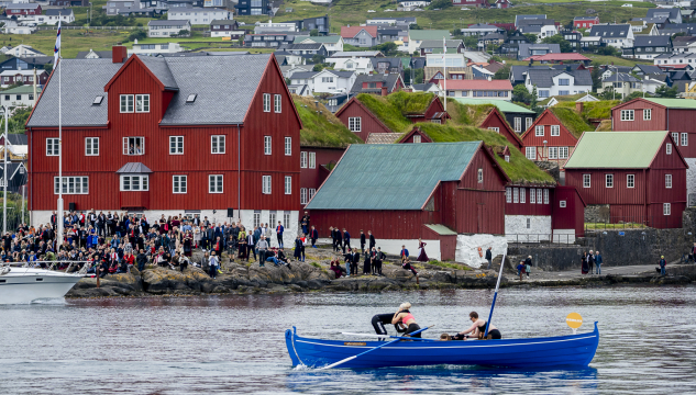 Tinganes, ólavsøka, kappróður,