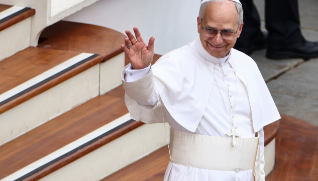 Leo pávi 14.