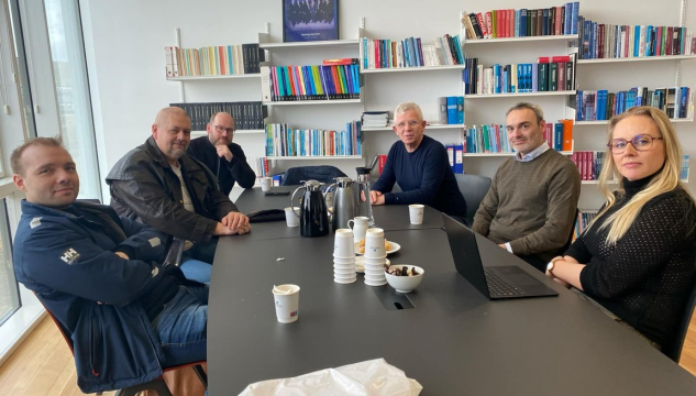 FSN og Reiðarafelagið fyri handilsskip