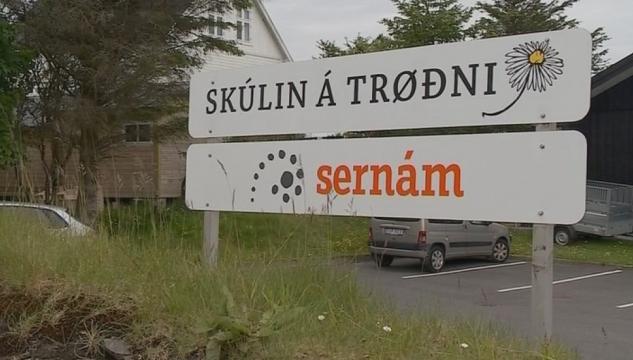 sernám skúlin á trøðni