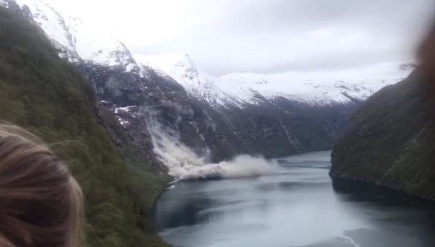 skridulop-geirangerfjorden.jpg