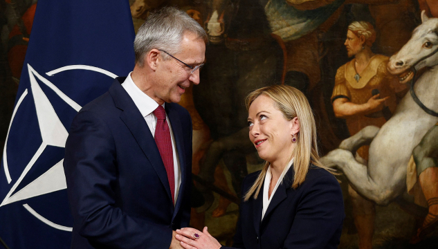 Jens Stoltenberg og Giorgia Meloni