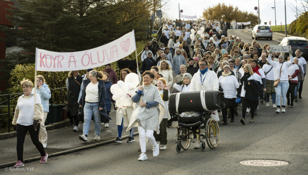 Sjúkrarøktarfrøðingar stuðulsgongu, 16:9