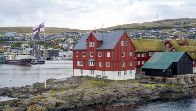 Landstýrið, Tinganes, Føroya Landsstýri, Tórshavnar kommuna, Havnin