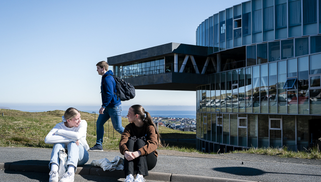 Glasir, trappuverkfall á Glasi, næmingar