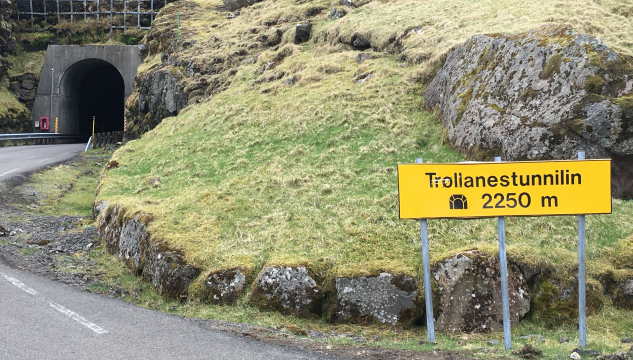 Trøllanestunnil, tunnil til Trøllanes, Trøllanes, tunnil í Kalsoynni