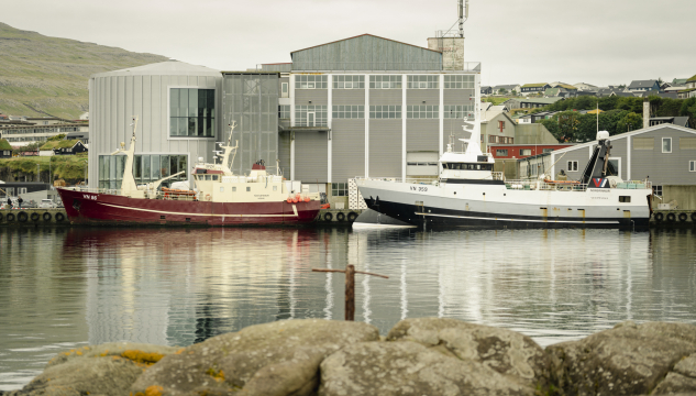 Túgvusteinur, Norðfinnur, Vestara Bryggja, Tórshavnar Havn