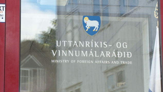 Uttanríkis- og vinnumálaráðið, Uttanríkisráðið, Vinnumálaráðið, aðalráð, Føroya landsstýri, landsstýrið