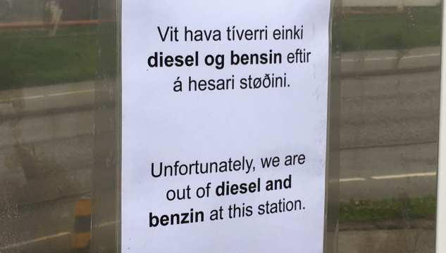 Verkfall og brennievni, bensinstøð og verkfall