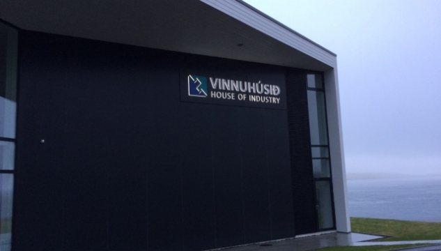 vinnuhus.jpg