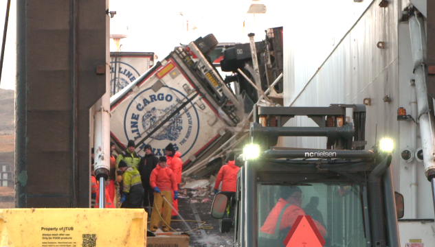 Akranes, Smyril Line, Bingjur koppaðar