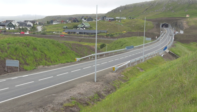 Havnarvegur, innkomuvegur til Havnar