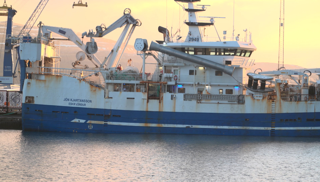 Íslendskt uppsjóvarskip, Jón Kjartansson