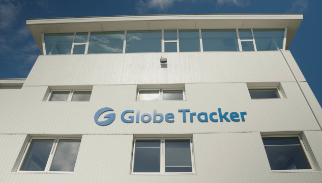 Globe Tracker